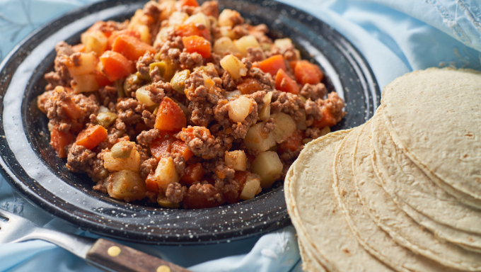 Crockpot Recipes with Potatoes and Meat
